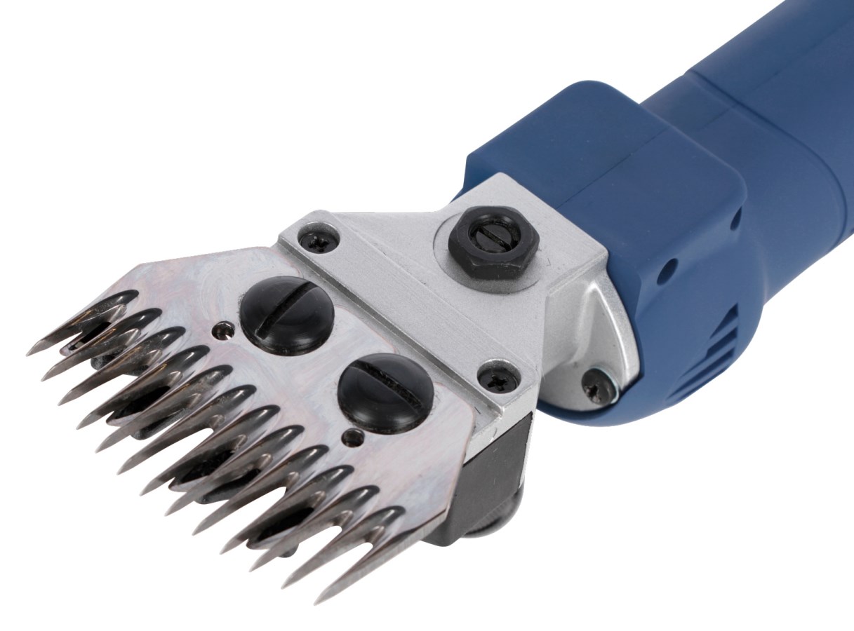 farmclipper-for-sheep-akku2-agr-kerbl-uk-ltd